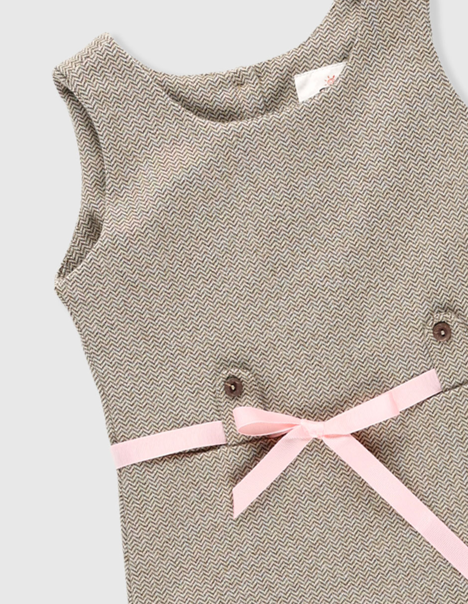 Conjunto vestido manga regular para niña