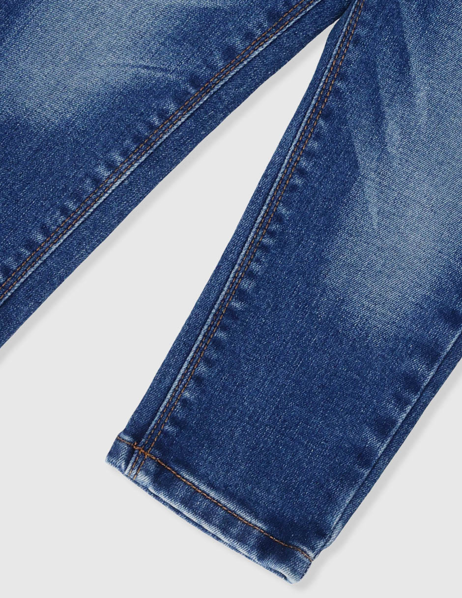 Jeans straight Weekend Baby lavado whisker para niña 7