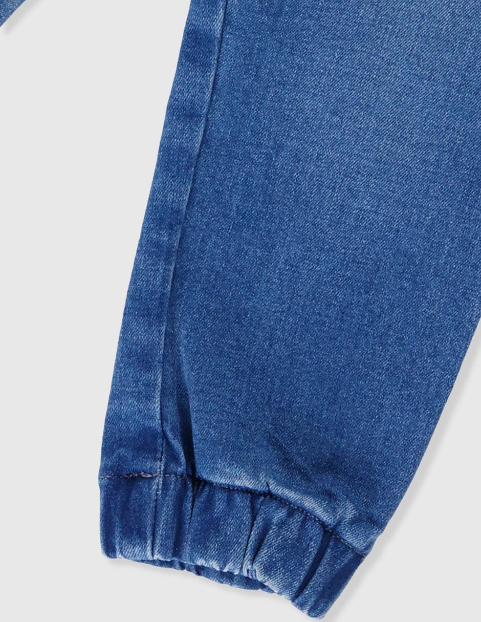 Jeans jogger slim para niño 7
